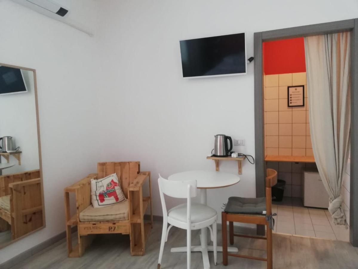 La Cordata Accommodation - Woodhouse Bike Hotel Cinisello Balsamo Exterior foto