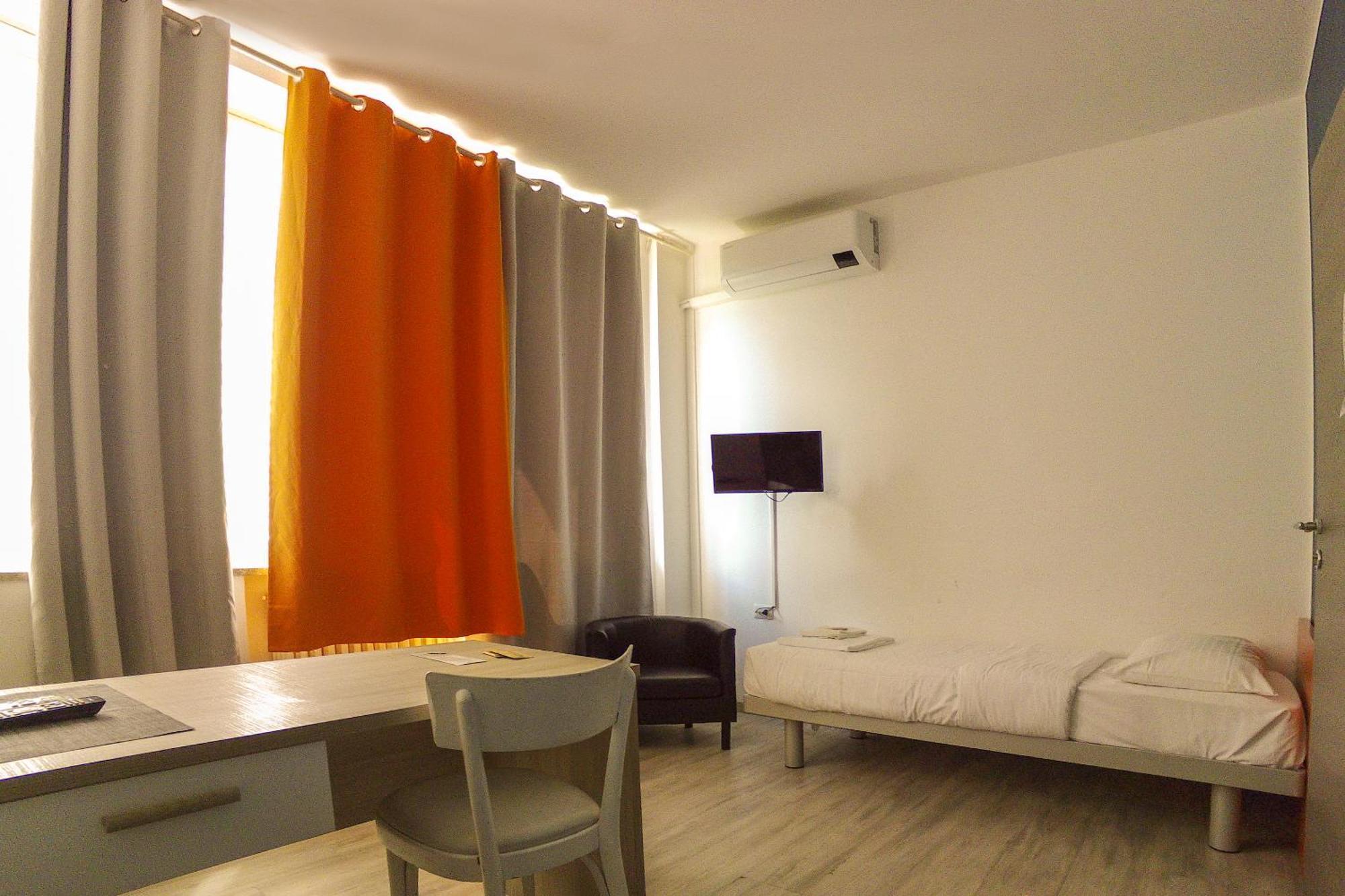 La Cordata Accommodation - Woodhouse Bike Hotel Cinisello Balsamo Exterior foto
